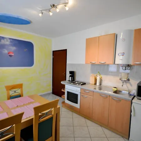 Apartment Fuer 4 Personen Ca 45 M In Novigrad, Adriakueste Kroatien Westkueste Von Istrien *