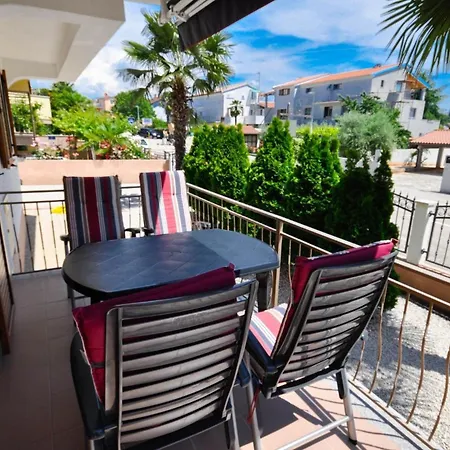 Apartment Fuer 4 Personen Ca 45 M In Novigrad, Adriakueste Kroatien Westkueste Von Istrien Karpinjan